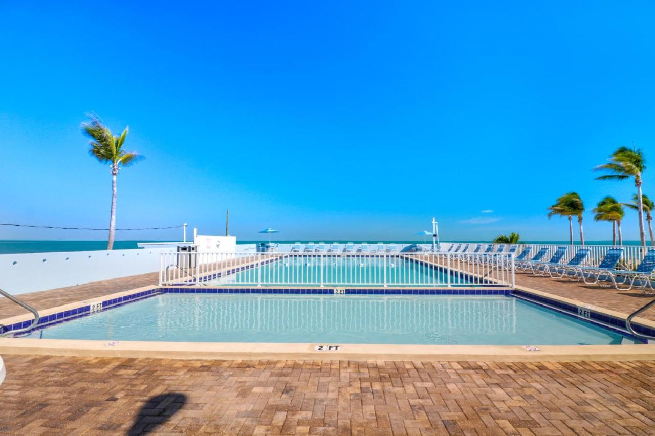 Fiesta Key Rv Resort Standard Room 1 Layton Εξωτερικό φωτογραφία